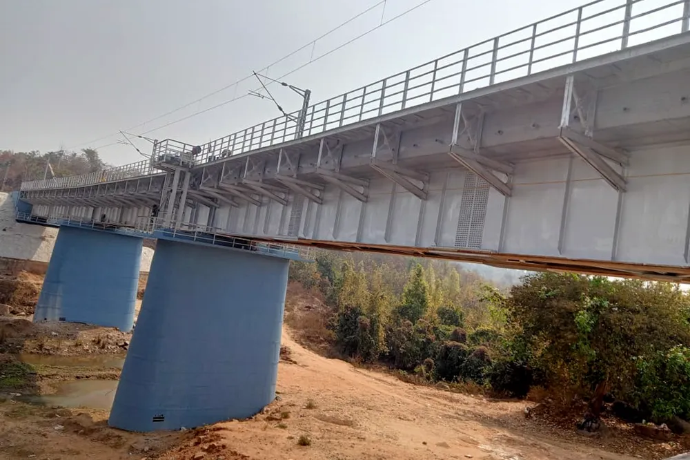 BR No. 341 — Sagadpatta, Keonjhar railway bridge girder work