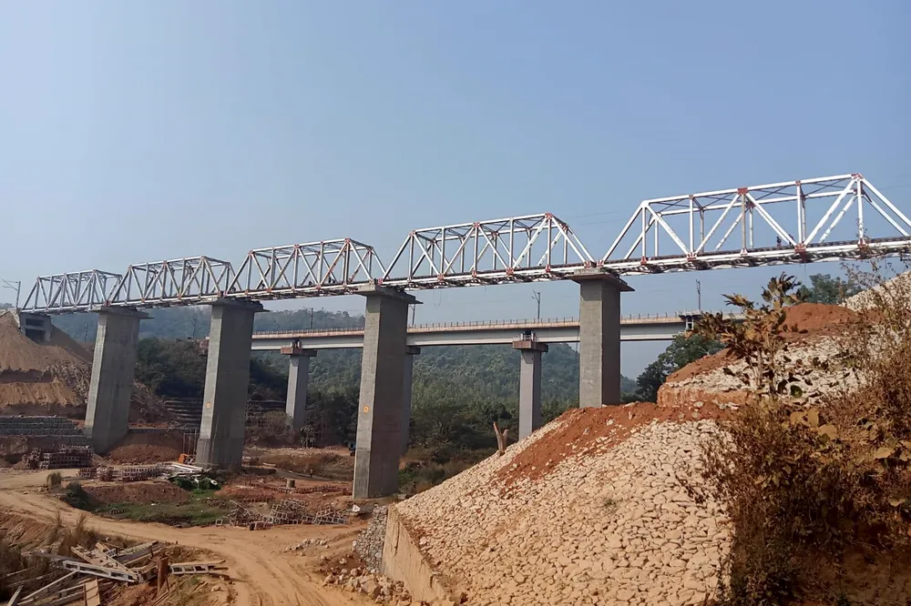 BR No. 355 — Tangiriapal, Keonjhar railway bridge girder work