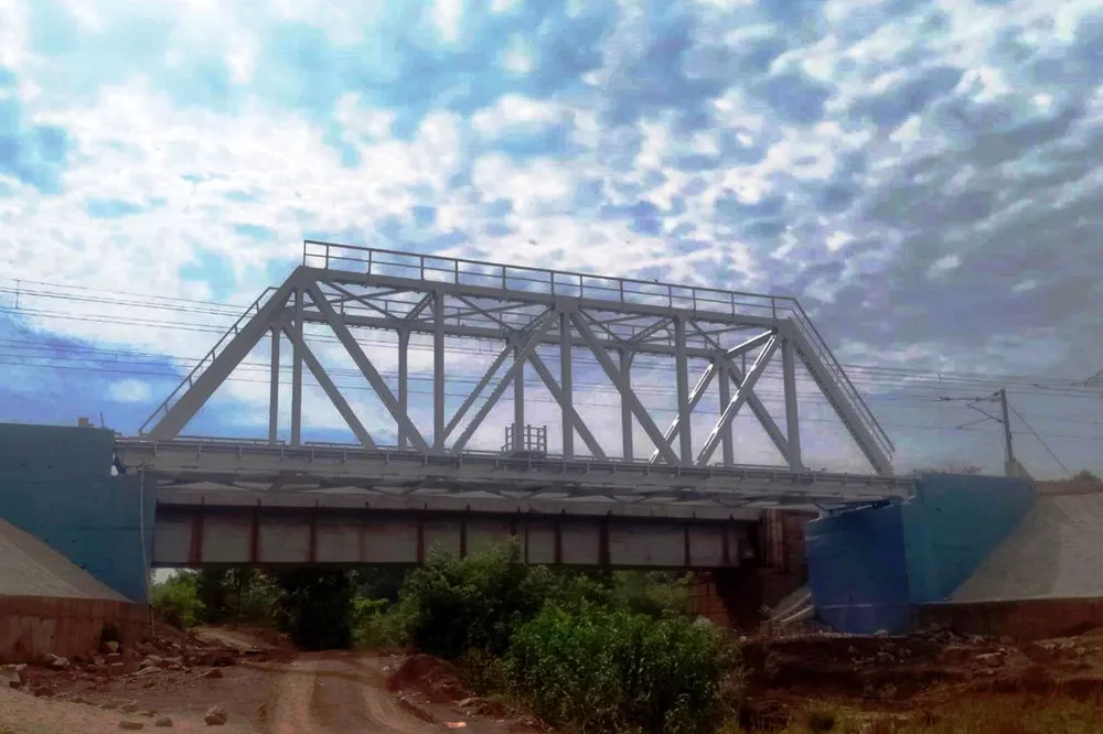 BR No. 58 — Nayagarh, Keonjhar railway bridge girder work